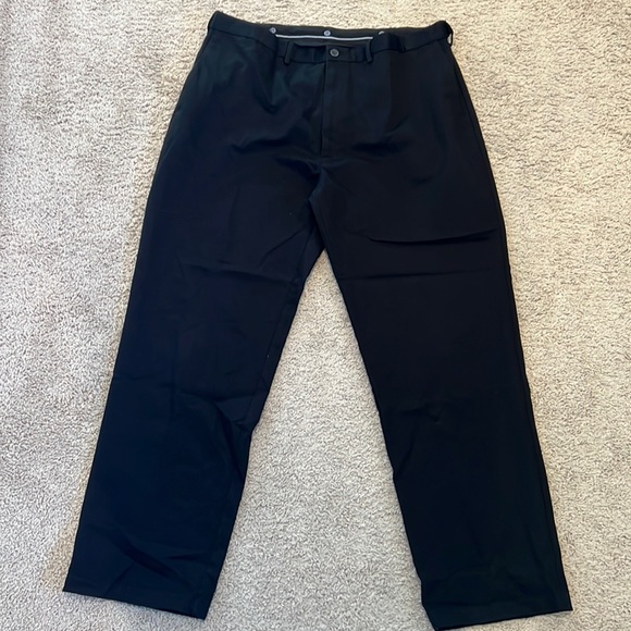 Haggar Dress Slacks. - Picture 1 of 3
